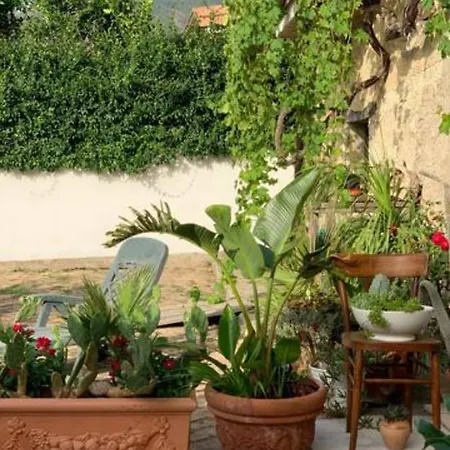 L' Albarosa Affittacamere E *